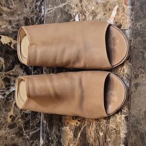 Lucky brand organza open toe mules 10M